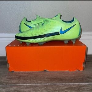Nike Phantom GT Elite FG Lime Glow CK8439-304.